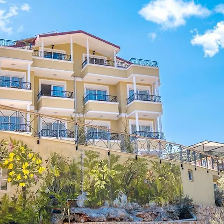 Garden House Apartmanhotel